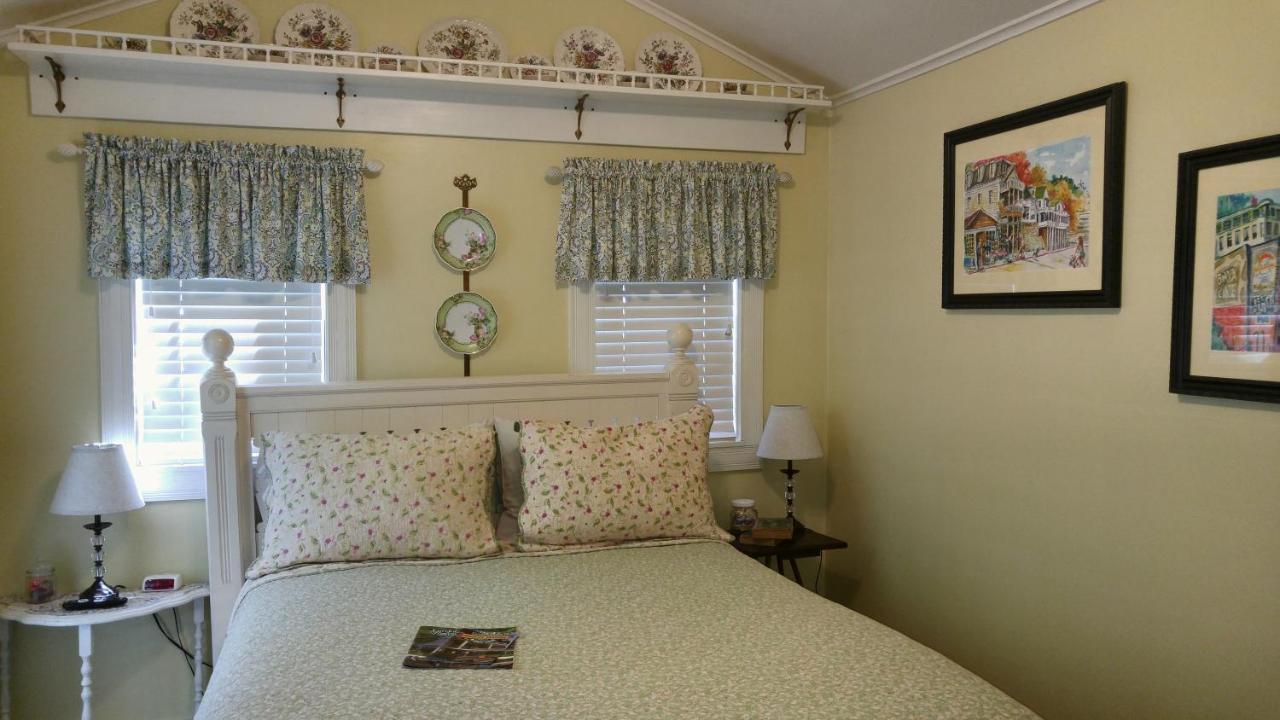 Hidden Springs Bed And Breakfast Eureka Springs Buitenkant foto
